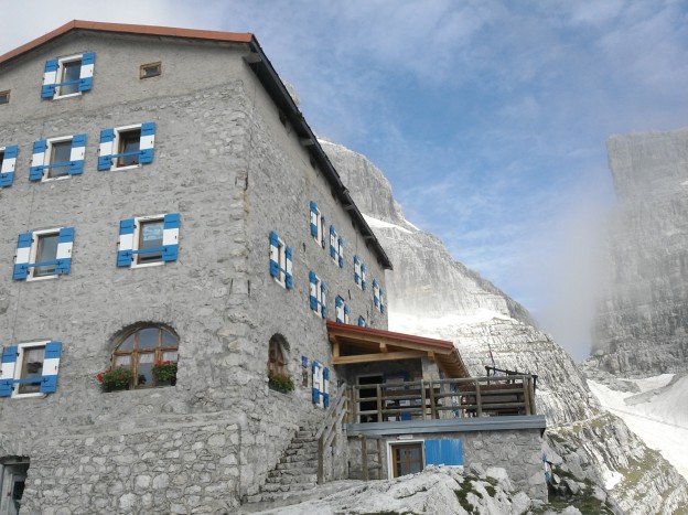 Rifugio Pedrotti (1)